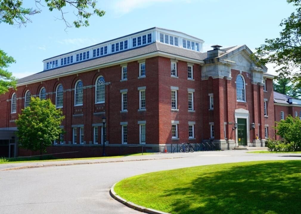 #52. Bowdoin College